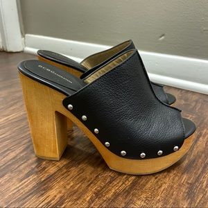 Make offer!✨BCBG Studded Block Heels